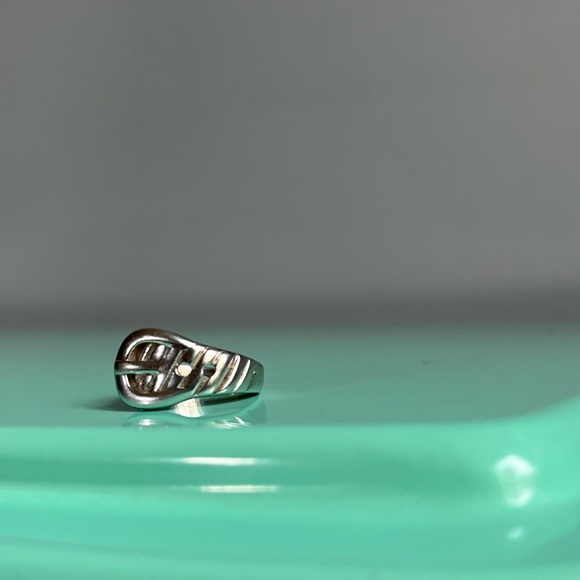 925 Sterling Silver Buckle Ring - Picture 5 of 6